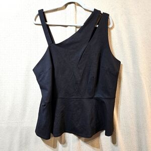 Rebel Wilson Black Asymmetrical Cold Shoulder Flare Bottom Women's Top 2xl